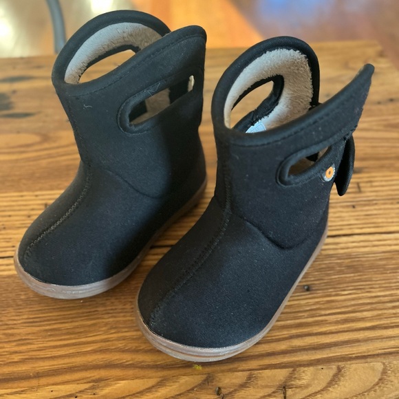 Baby Bogs Winter Boots Size 6 - Picture 3 of 5